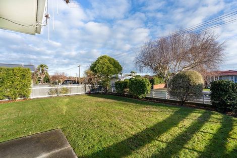 Photo of property in 39 Tararua Terrace, Cloverlea, Palmerston North, 4412