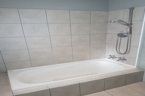 Photo of property in 8 Flockton Street, Mairehau, Christchurch, 8013