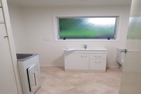 Photo of property in 1/17a Ambler Avenue, Glen Eden, Auckland, 0602