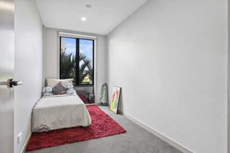 Photo of property in 104/2 Launch Road, Hobsonville, Auckland, 0616