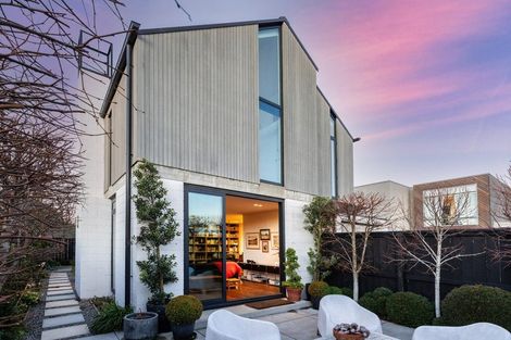 Photo of property in 24b Queens Avenue, Merivale, Christchurch, 8014