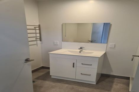 Photo of property in 12 Chester Road, Tawa, Wellington, 5028