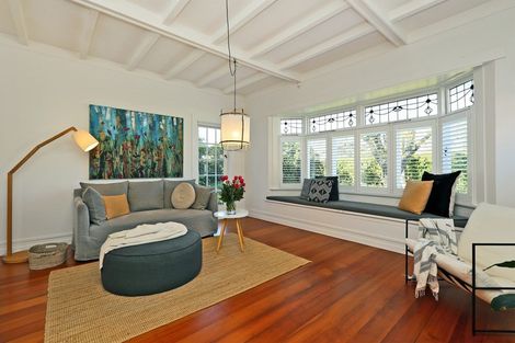 Photo of property in 401 Lascelles Street, Saint Leonards, Hastings, 4120