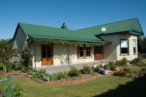 Photo of property in 16 Studholme Street, Temuka, 7920