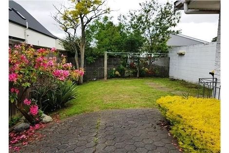 Photo of property in Capel Courts, 8/141a Clarence Street, Riccarton, Christchurch, 8011