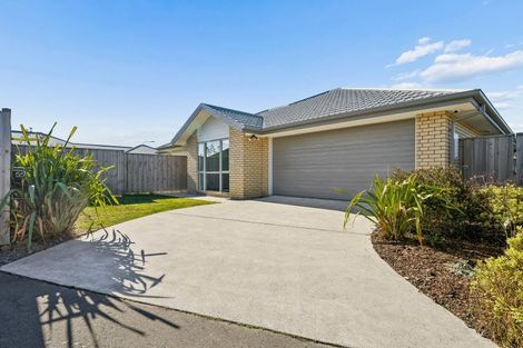 Photo of property in 55 Watkins Drive, Rangiora, 7400