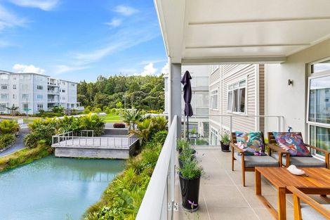 Photo of property in 77 Parkside Drive, Orewa, 0931