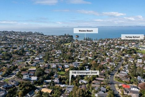 Photo of property in 2/74 Glamorgan Drive, Torbay, Auckland, 0630