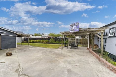 Photo of property in 8 Helensbrook Road, Milton, 9220