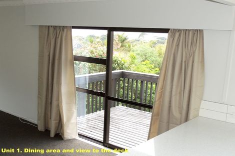 Photo of property in 9 Seaview Road, Castor Bay, Auckland, 0620