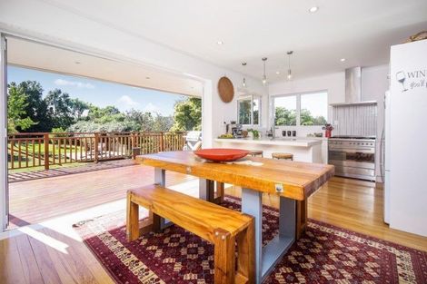 Photo of property in 12 Maui Street, New Lynn, Auckland, 0600