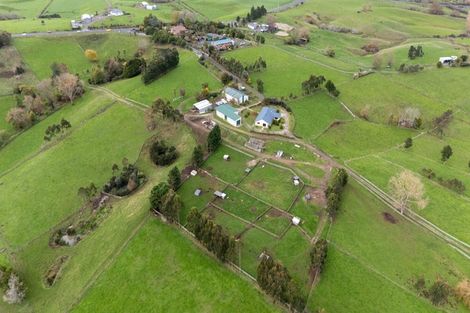 Photo of property in 800 Tuhikaramea Road, Ngahinapouri, Hamilton, 3290