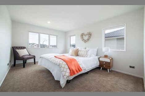 Photo of property in 30 Pikao Place, East Tamaki, Auckland, 2016