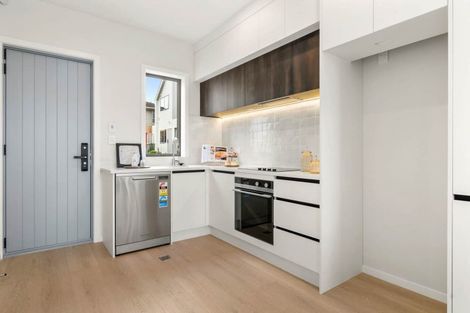 Photo of property in 10c Clensmore Place, Torbay, Auckland, 0630