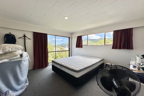 Photo of property in 5 Alleyne Court, Brown Owl, Upper Hutt, 5018