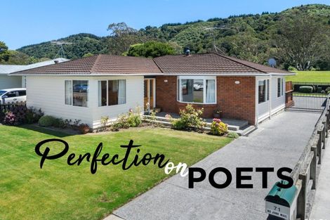 Photo of property in 71 Holdsworth Avenue, Trentham, Upper Hutt, 5018
