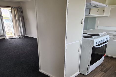 Photo of property in 2/7 Chapel Street, Papakura, 2110