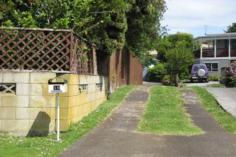Photo of property in 16 Dunstall Place, Mangere Bridge, Auckland, 2022