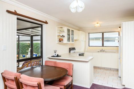 Photo of property in 28 Fitzroy Street, Terrace End, Palmerston North, 4410