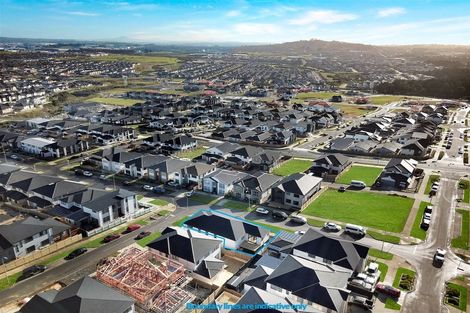 Photo of property in 2 Piki Street, Flat Bush, Auckland, 2019