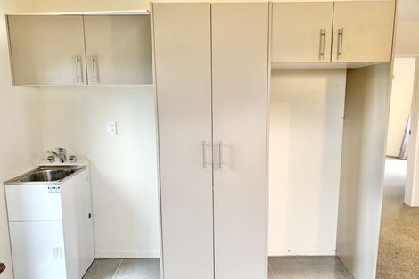 Photo of property in 26 Nile Road, Kelston, Auckland, 0602