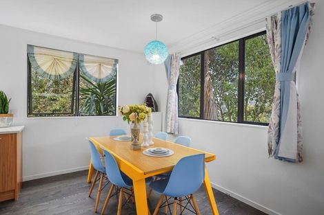 Photo of property in 32 Benchmark Drive, Massey, Auckland, 0614