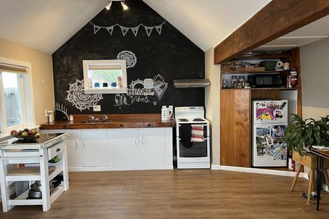 Photo of property in 5 Marine Parade, North New Brighton, Christchurch, 8083