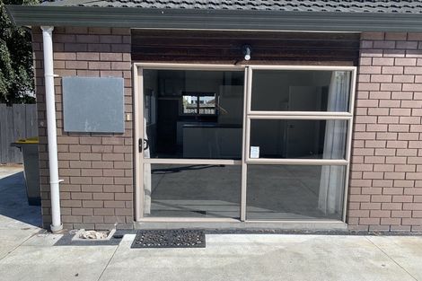 Photo of property in 10 Homer Place, Upper Riccarton, Christchurch, 8041