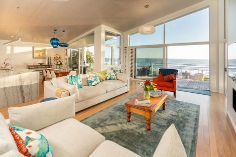 Photo of property in 32 Tainui Street, Raumati Beach, Paraparaumu, 5032