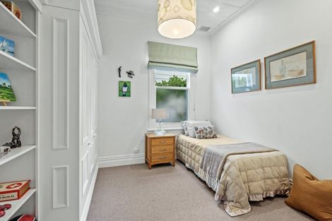Photo of property in 108 Burnley Terrace, Sandringham, Auckland, 1025