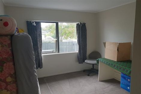 Photo of property in 1/7 Elvira Place, Ranui, Auckland, 0612