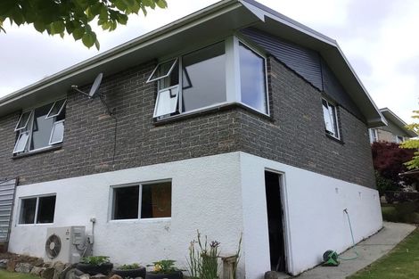 Photo of property in 24 Golfers Drive, Balclutha, 9230