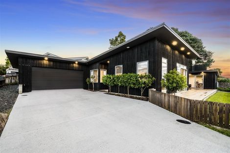 Photo of property in 12b Chapman Road, Te Atatu Peninsula, Auckland, 0610