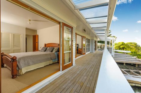 Photo of property in 33 Lookout Drive, Laingholm, Auckland, 0604