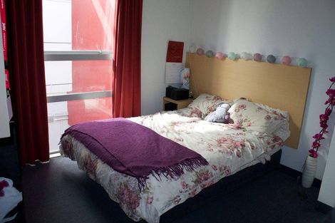 Photo of property in Hanson House, 4/27 Hanson Street, Mount Cook, Wellington, 6021