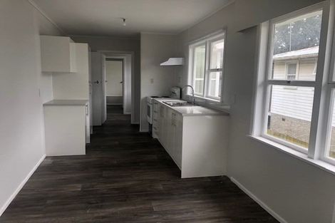 Photo of property in 33 Friedlanders Road, Manurewa, Auckland, 2102