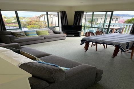 Photo of property in 2/16 Ingle Avenue, Waipahihi, Taupo, 3330