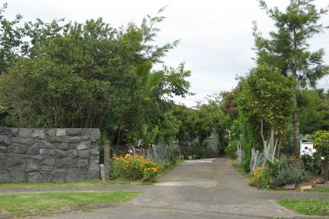 Photo of property in 15 Electra Place, Mangere, Auckland, 2022