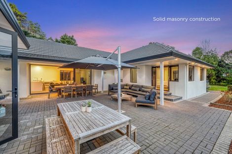 Photo of property in 7 Kerridge Close, Shamrock Park, Auckland, 2016