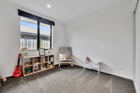 Photo of property in 6 Awatere Street, Pegasus, 7612