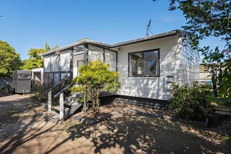 Photo of property in 18b Gordon Road, Western Heights, Rotorua, 3015