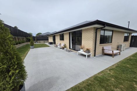 Photo of property in 13 Royal Oak Crescent, Holmes Hill, Oamaru, 9401