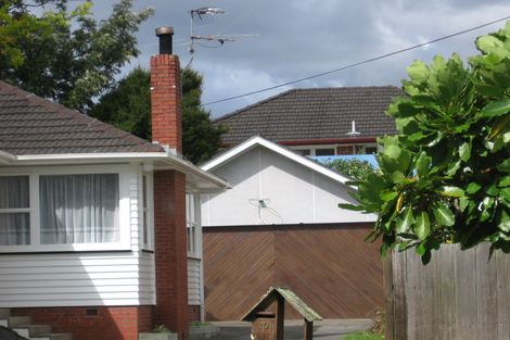 Photo of property in 10 Wesley Avenue, Mount Albert, Auckland, 1025