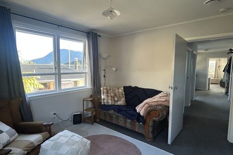 Photo of property in 73a Milton Terrace, Picton, 7220