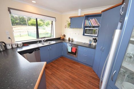 Photo of property in 33 Belk Road South, Omanawa, 3173