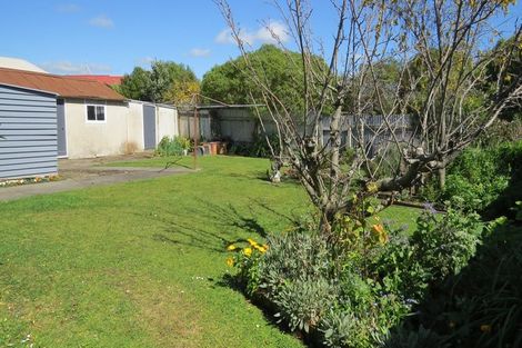 Photo of property in 42 Tweed Street, Roslyn, Palmerston North, 4414