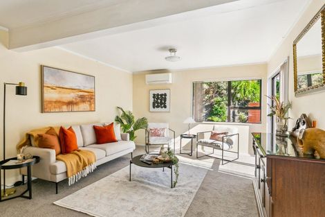 Photo of property in 107 Main Road, Tawa, Wellington, 5028