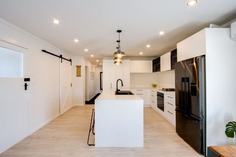 Photo of property in 3 Rakau Street, Havelock North, 4130