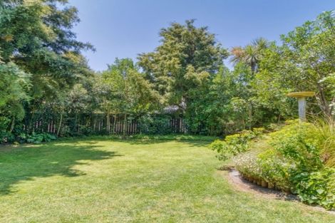 Photo of property in 2 Ritchie Place, Havelock North, 4130