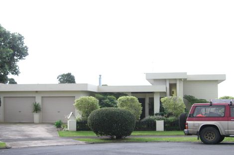 Photo of property in 6a Compass Point Way, Half Moon Bay, Auckland, 2012